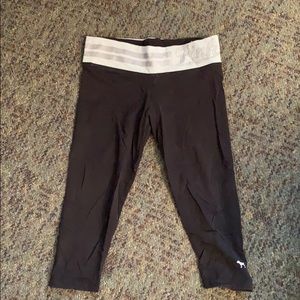PINK Victoria’s Secret Crop Leggings